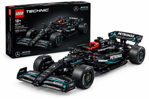 Mercedes-AMG F1 W14 E Performance — Formula 1 konstruktori